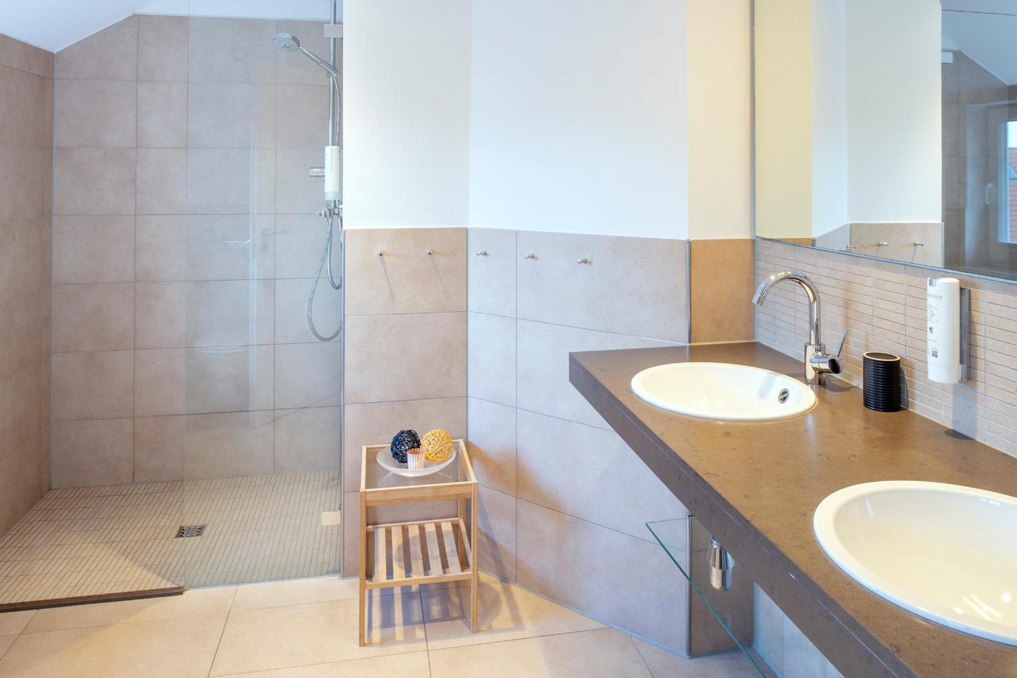 Suitenhotel Idyll Heckenrose 랑에오그 외부 사진